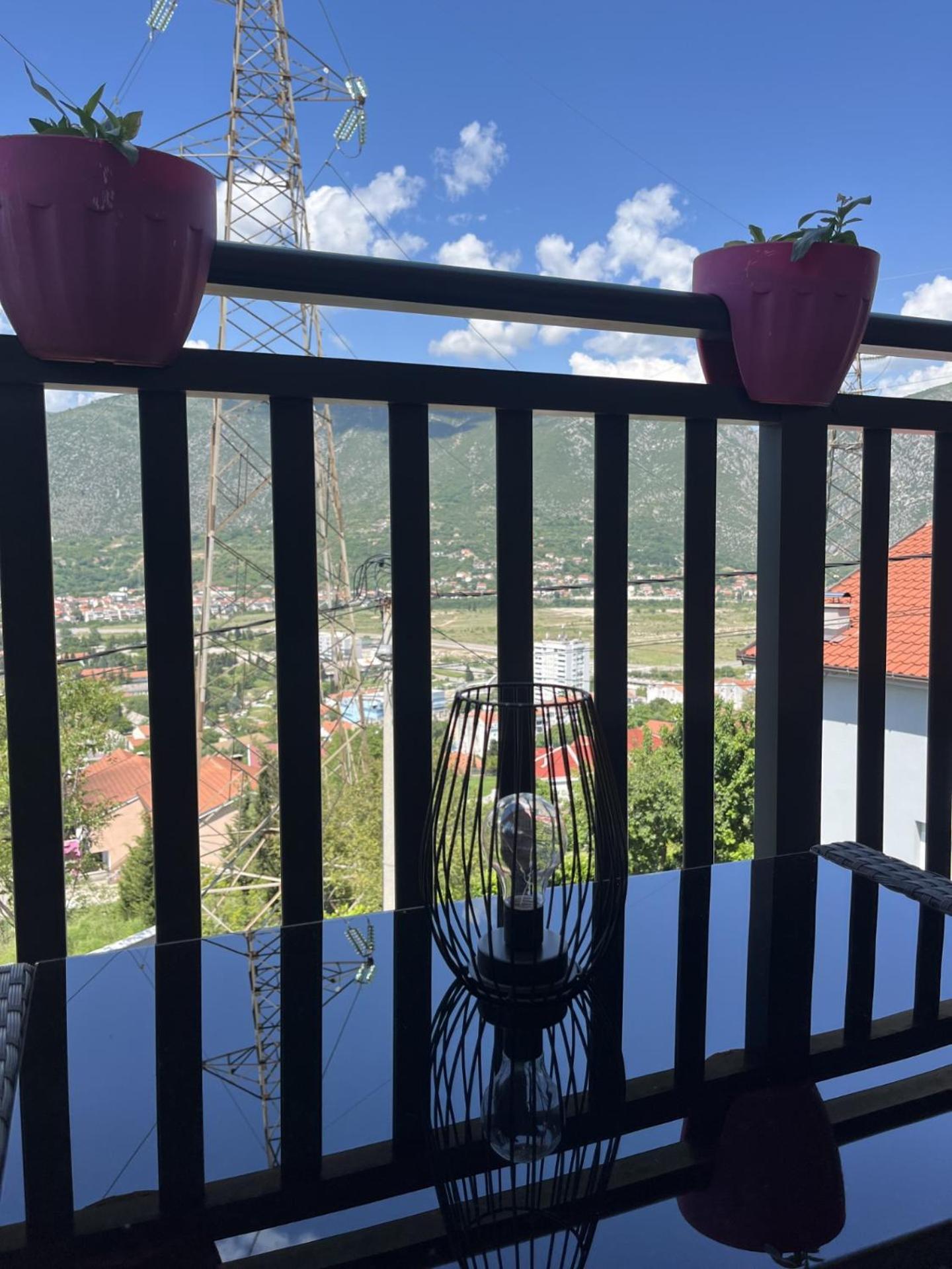 הוילה מוסטר Skywalk House מראה חיצוני תמונה
